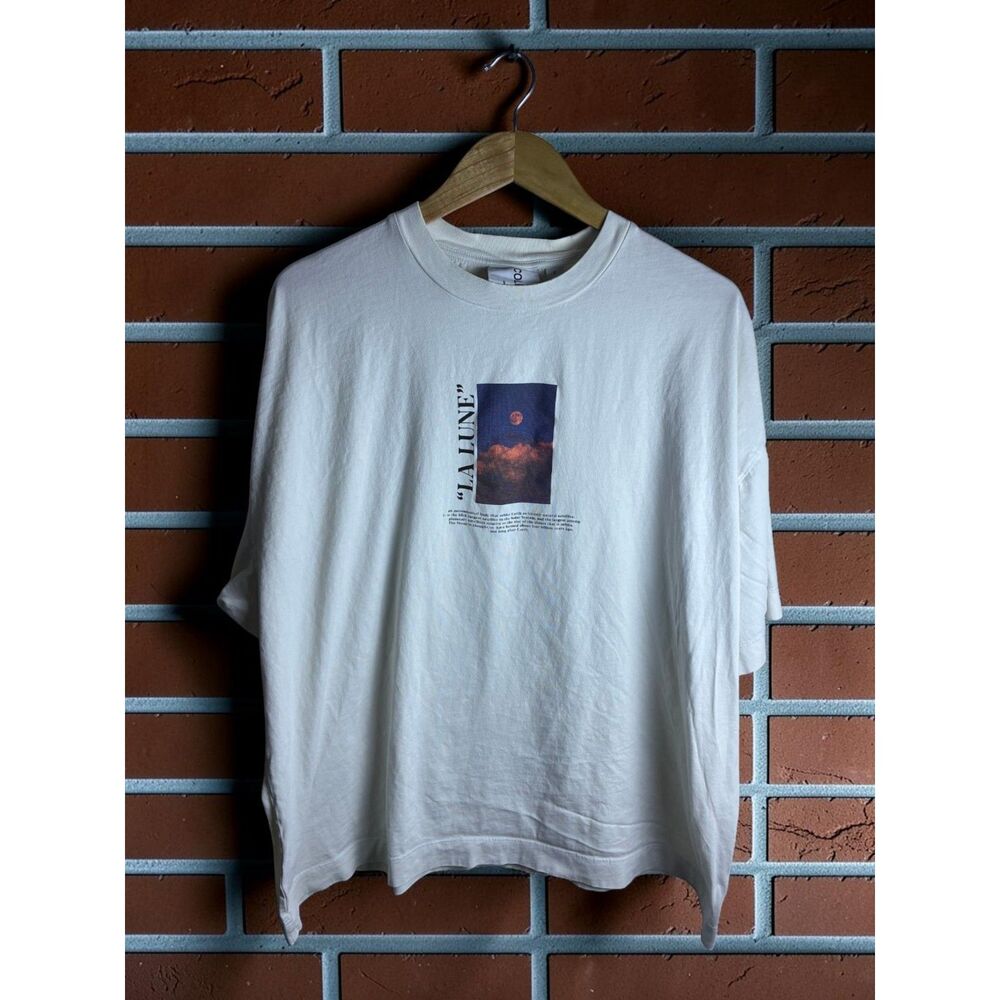 Collusion La Lune Graphic T Shirt Mens XL Cream Moon Art Oversized Cotton Tee